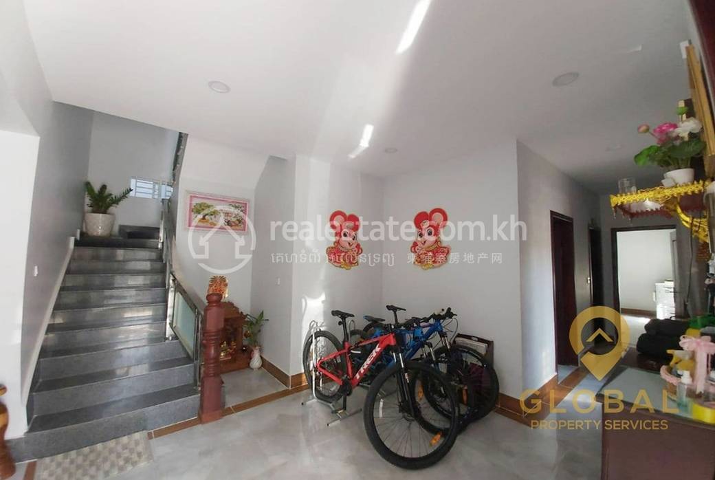 Boeung Trabek Vila For Sale & Rent in Boeung Trabek