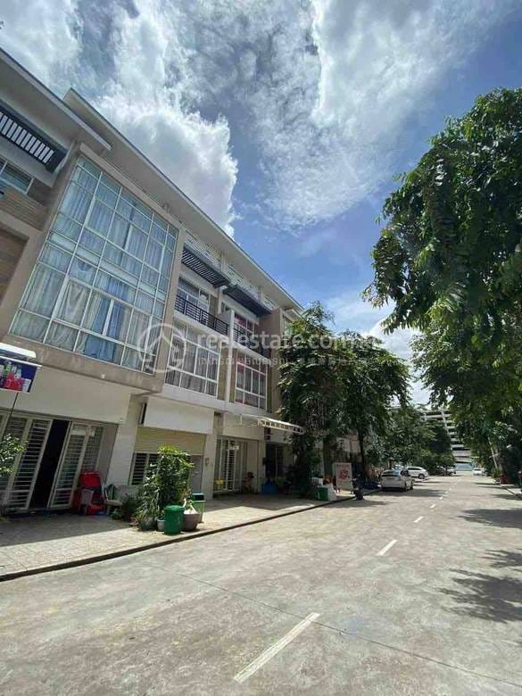 Nirouth ផ្ទះលក់ដូរ For Sale & Rent នៅ Nirouth
