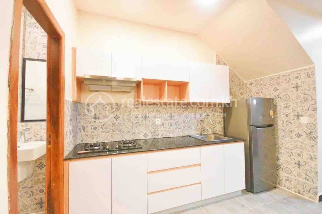 Apartment For Rent with 1 Parking Space