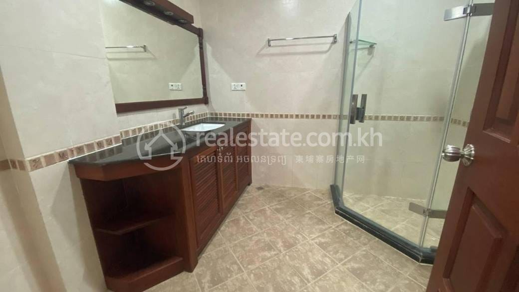 Apartment For Rent in Boeng Keng Kang $1,200