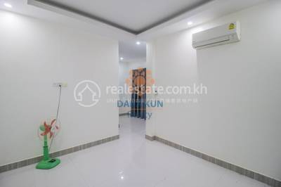  , កណ្ដែក, ប្រាសាទបាគង, សៀមរាប