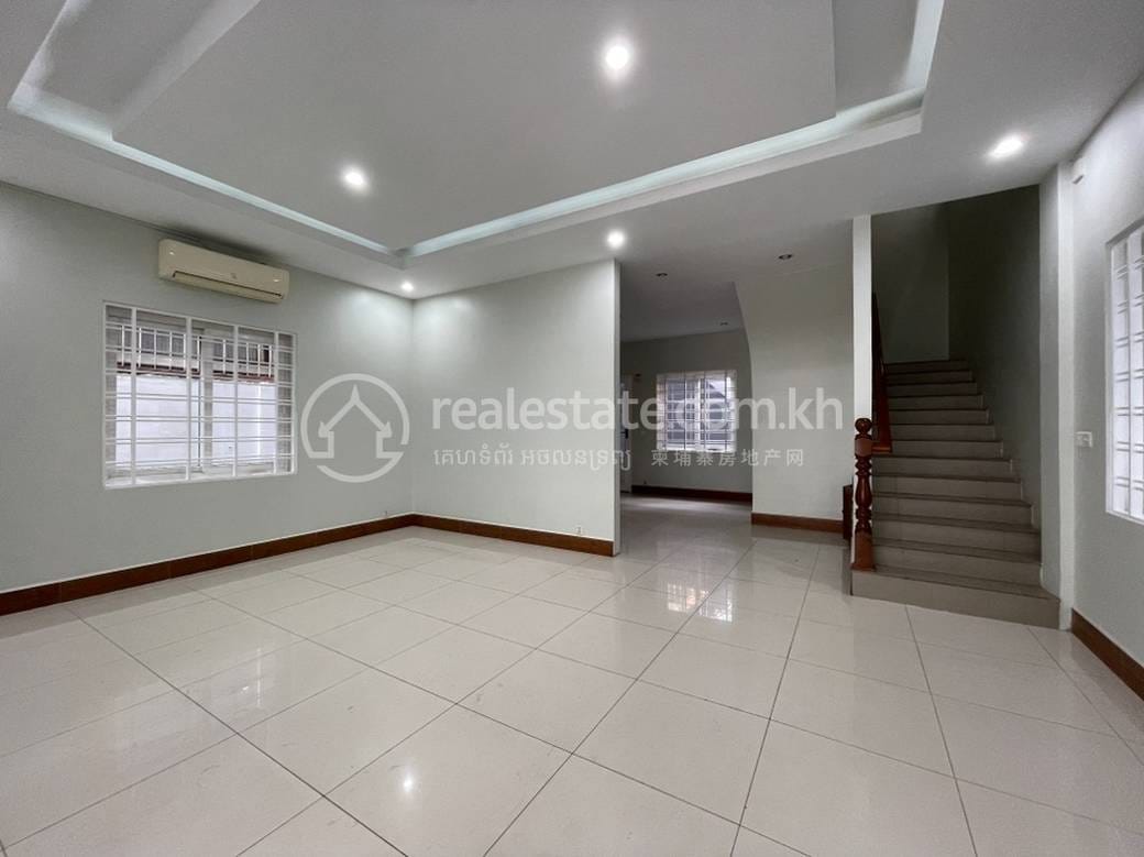 House and lot For Rent in Toul Tum Poung 2, Chamkarmon, Phnom Penh