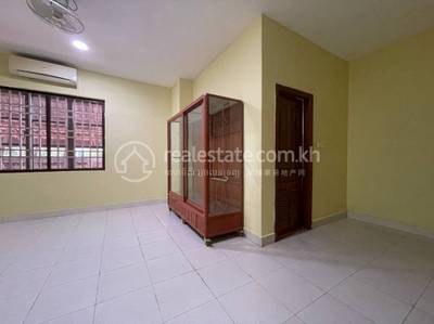  335, Boeung Kak 2, Toul Kork, Phnom Penh