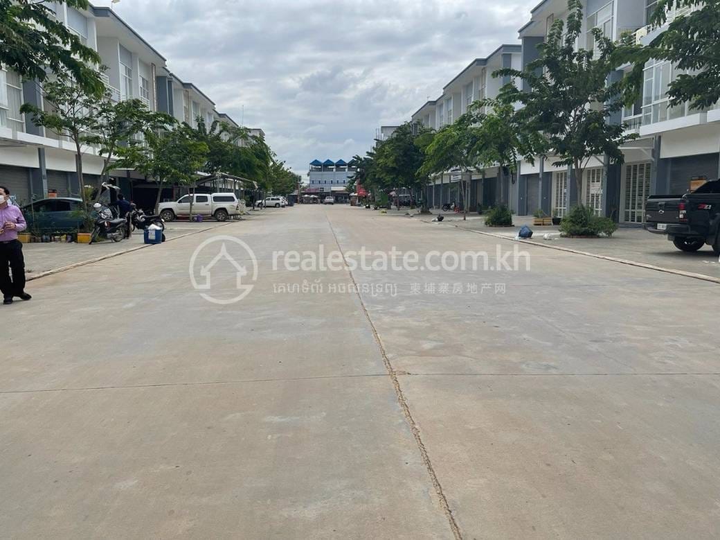 House and lot สำหรับขาย ใน Try Heng 2011, Krang thnong, แซนสก, พนมเปญ