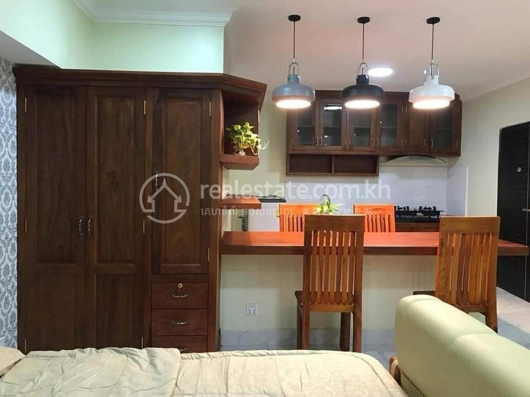 Chaom Chau 1 Apartament z obsługą Na wynajem w Chaom Chau 1
