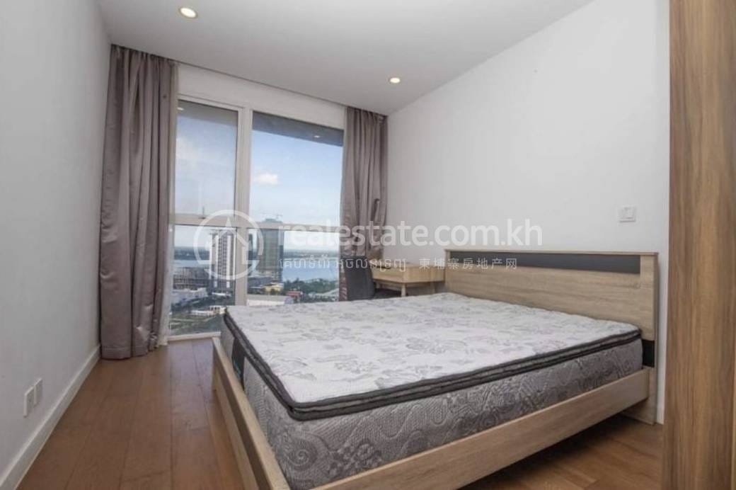 Condo Na prodej in Chamkarmon $126,000