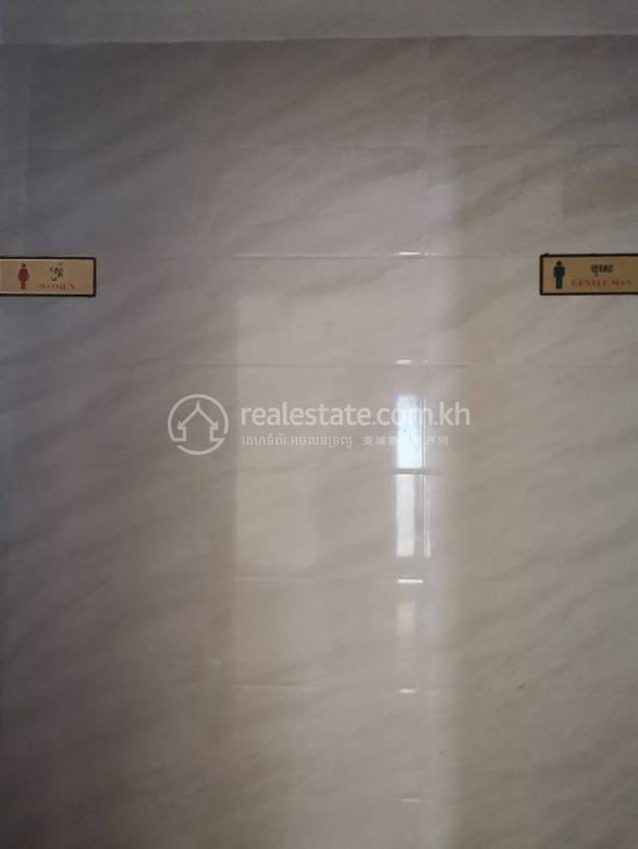 Daun Penh Budova For Sale & Rent in Daun Penh