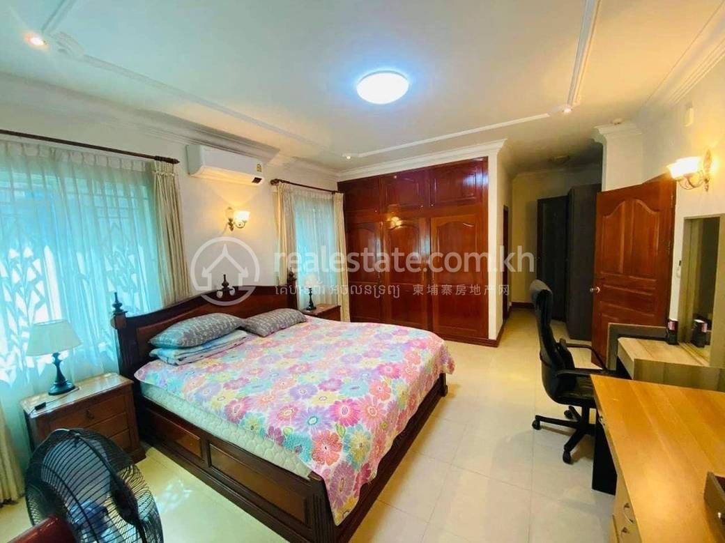 Вилла Для Аренды in Preah Norodom Blvd 41, Тонле Бассак, Чамкармон, Пномпень
