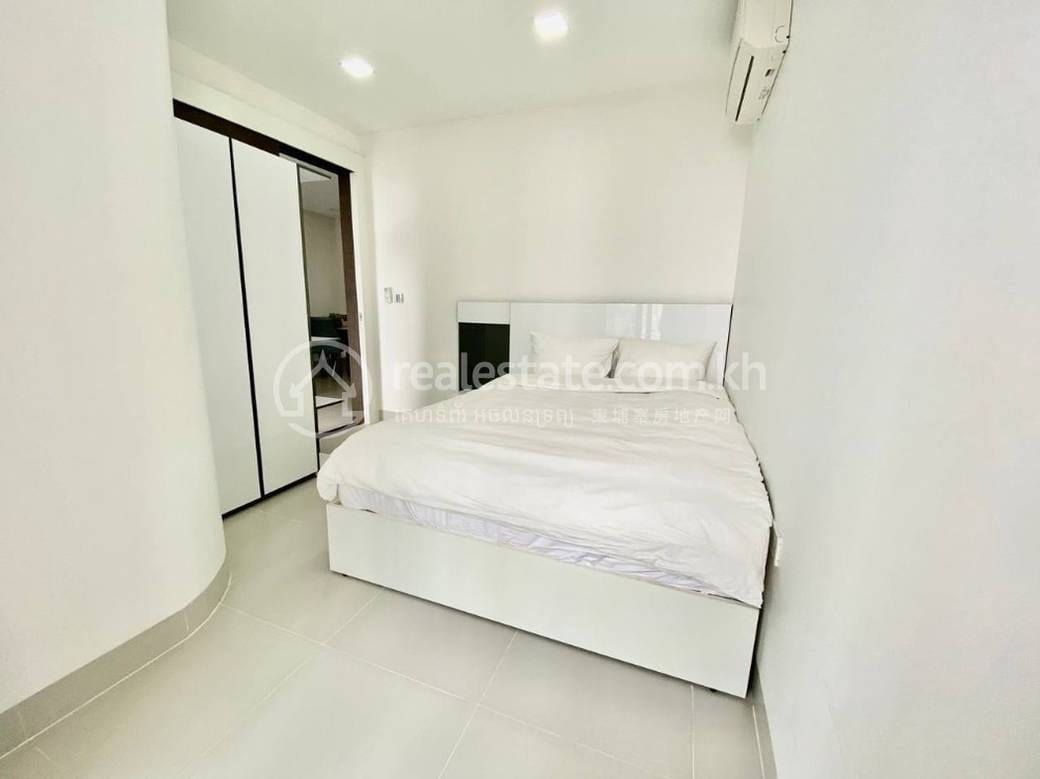 Apartment For Rent in Tonle Bassac, Chamkarmon, Phnom Penh