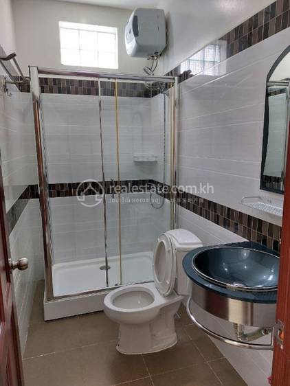 Chamkarmon House and lot For Rent in Chamkarmon