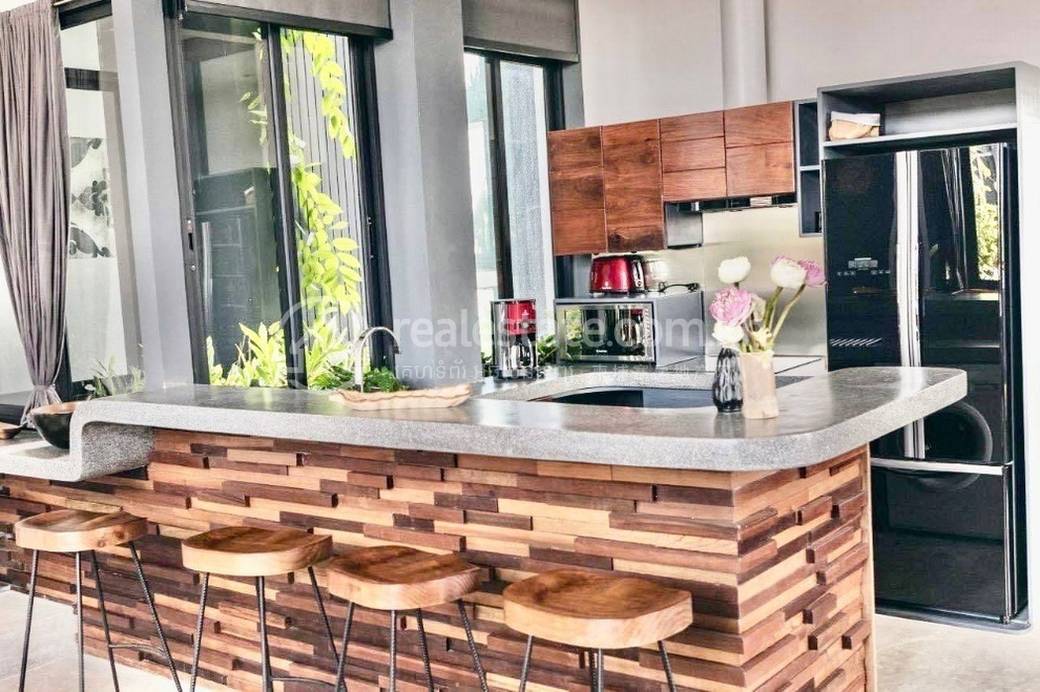 Tonle Bassac Apartment For Rent in Tonle Bassac