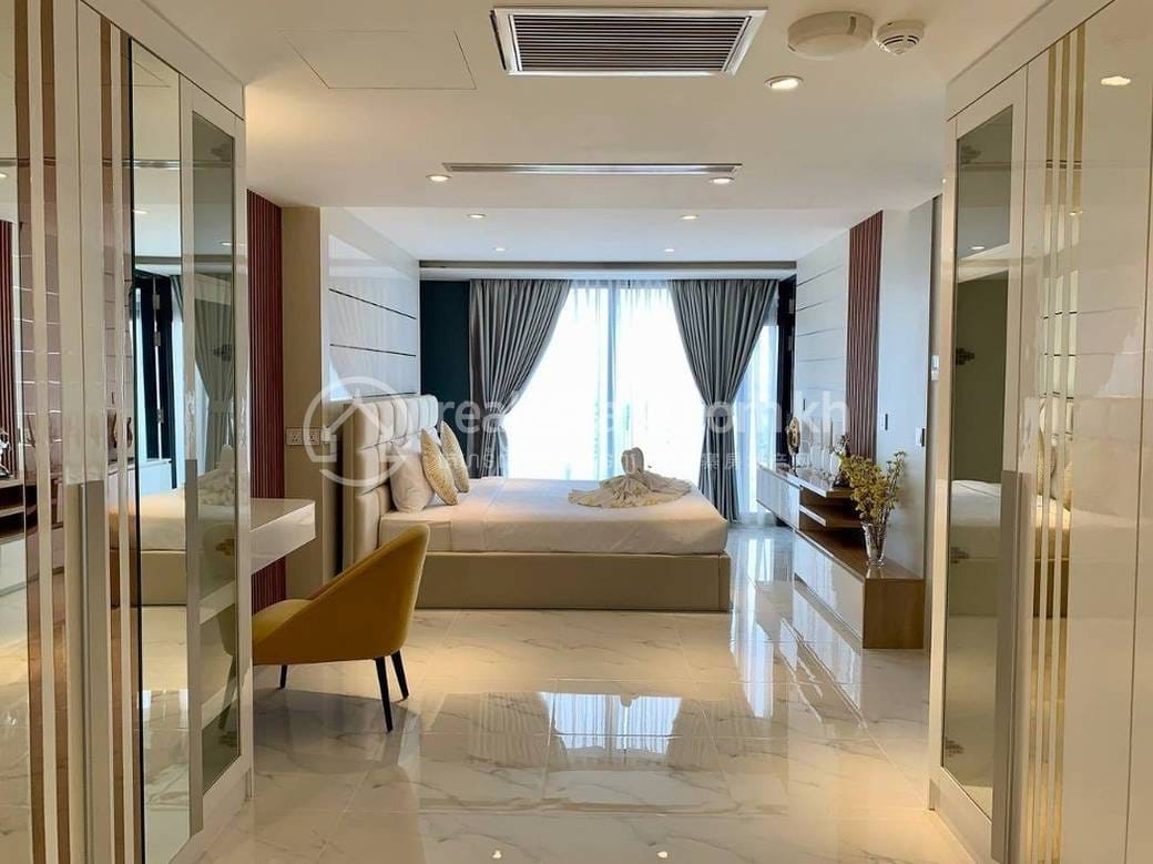 Tonle Bassac Apartment For Rent in Tonle Bassac