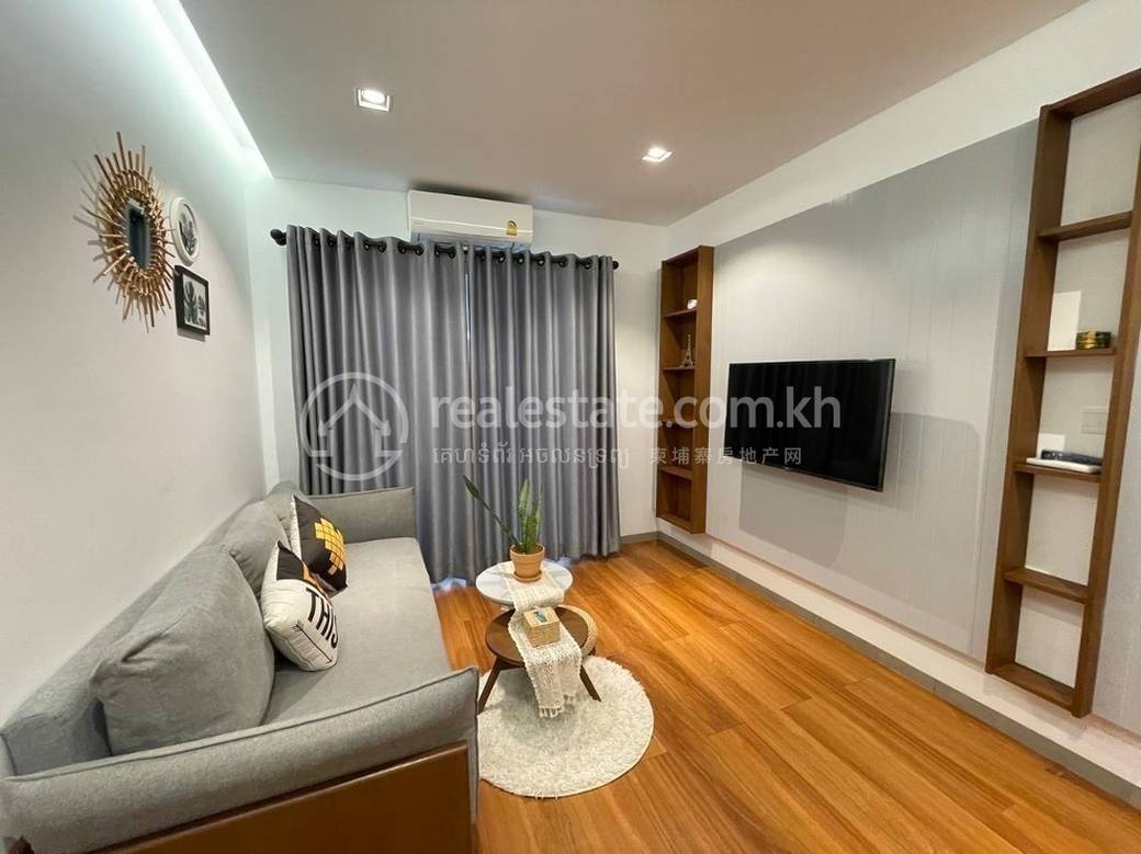 Urban Village Phase 1 | คอนโด สำหรับเช่า ตกแต่งแล้ว