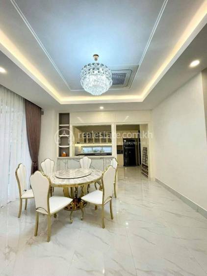 House and lot For Sale & Rent à Chbar Ampov $1,500,000