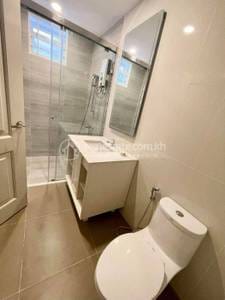 Villa For Rent in Chbar Ampov $4,500