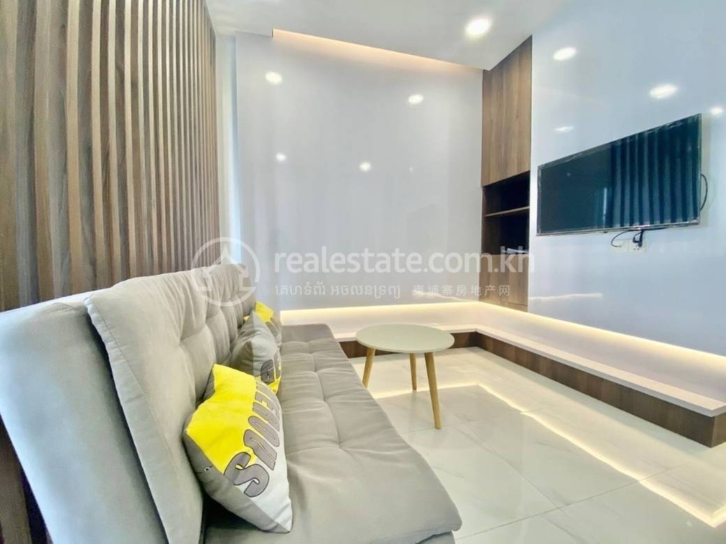 Phsar Kandal I Apartment For Rent in Phsar Kandal I