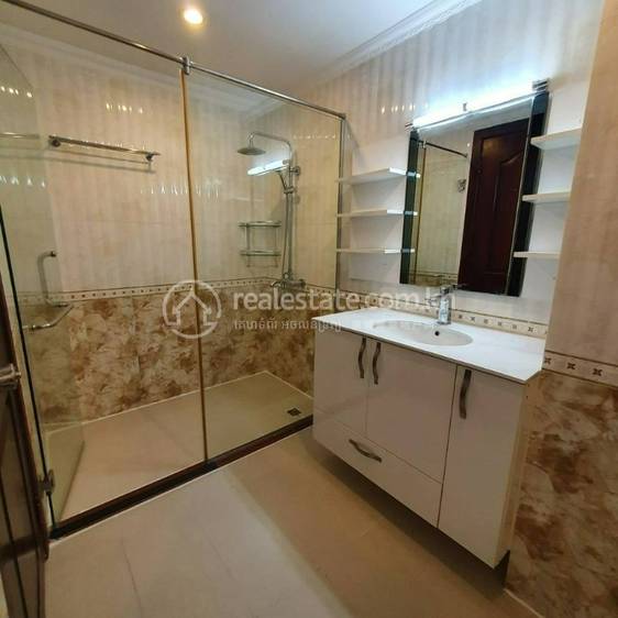 BKK 1 Apartment For Rent in BKK 1