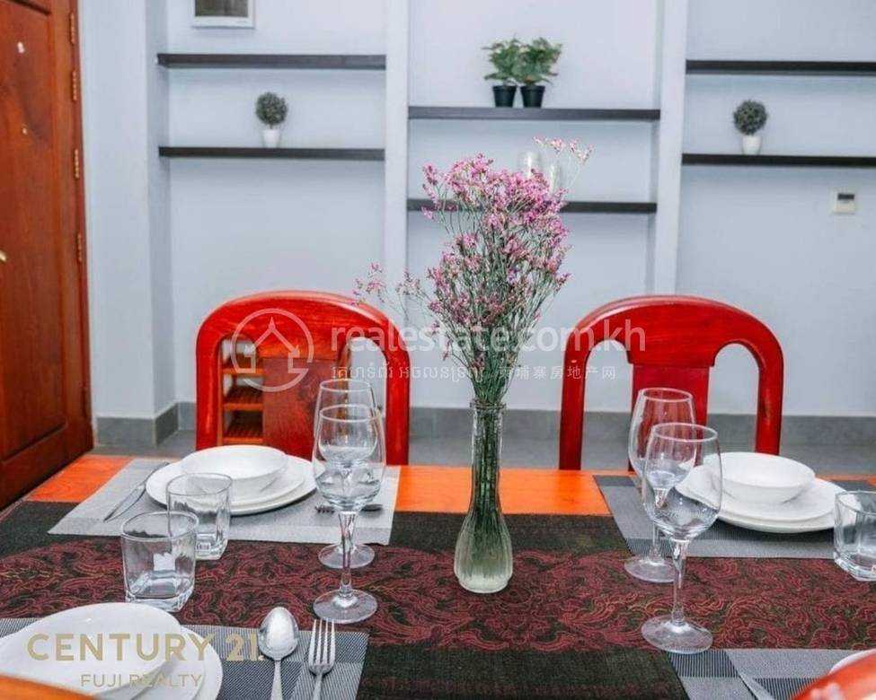 Apartment For Rent in Chamkarmon $950