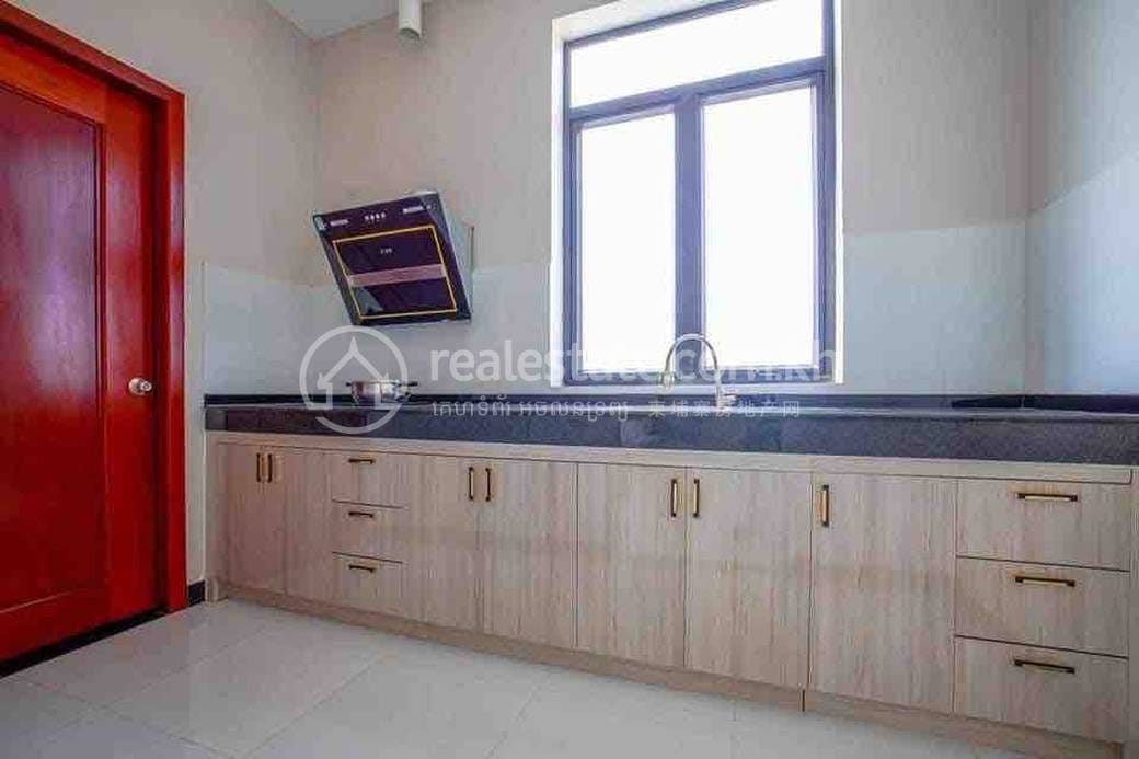 เซอร์วิสอพาร์ทเม้นท์ สำหรับเช่า ใน Russey Keo $350