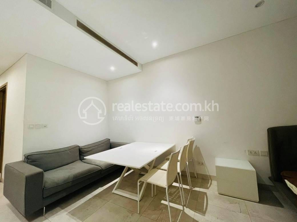 Chamkarmon Condo For Rent in Chamkarmon