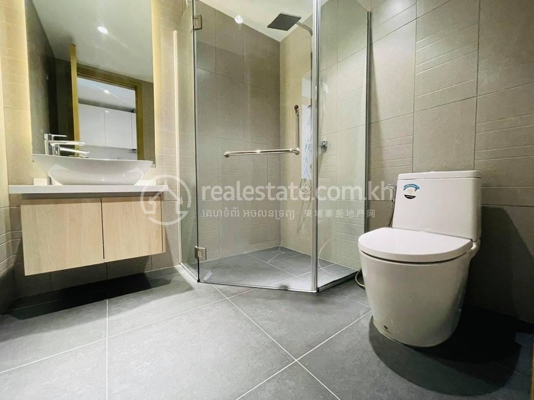 Tonle Bassac Condo For Rent in Tonle Bassac