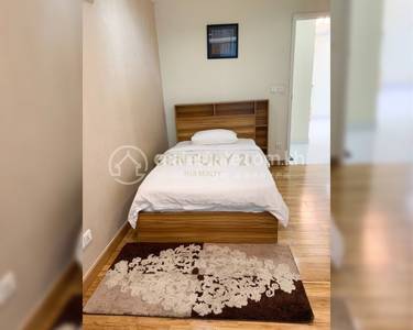 Apartment For Rent with 1 Parking Space