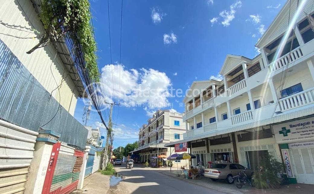 Flat House For Sale in Preaek Pra, Chbar Ampov, Phnom Penh