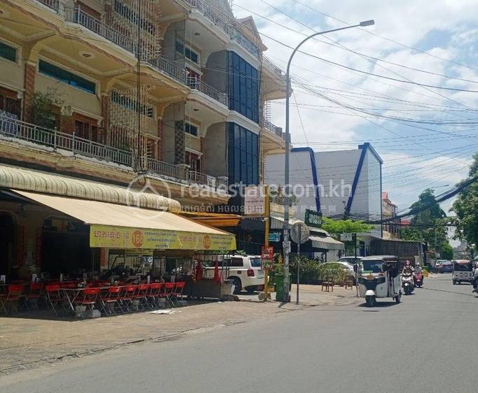 Flat House Na prodej in 7 Makara $520,000