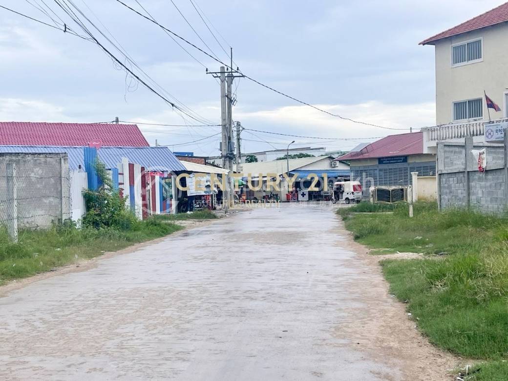 Kouk Roka土地出售，位于Kouk Roka