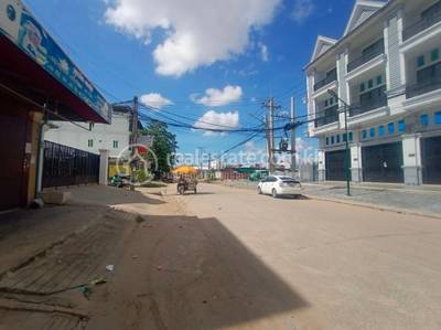 ផ្ទះល្វែង សំរាប់លក់ នៅSen Sok តម្លៃ $230,000