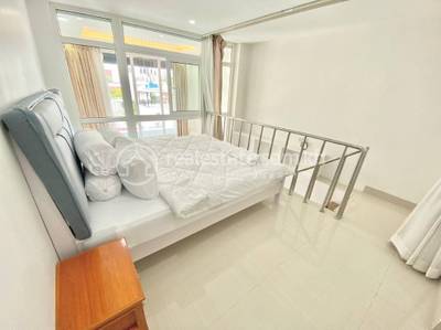  , Chakto Mukh, Daun Penh, プノンペン