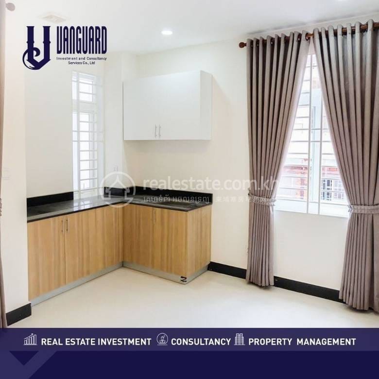 131.25 sqm Living Size Apartmán K pronájmu in Toul Kork