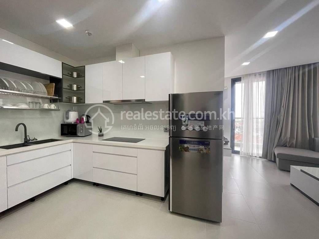 ខុនដូ សំរាប់ជួល នៅChamkarmon តម្លៃ $2,500