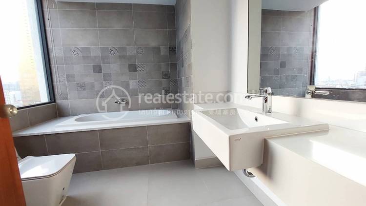 residential Apartment for rent in BKK 1 ID 221410 1