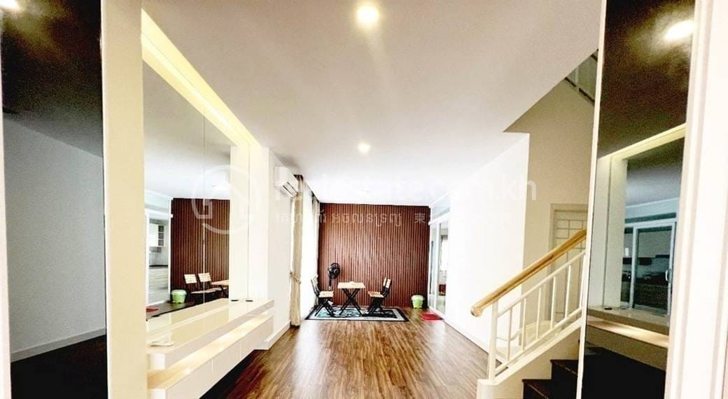 Dangkao双子别墅出售，价格$340,000