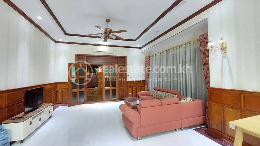 House and lot Для Аренды in Тонле Бассак, Чамкармон, Пномпень