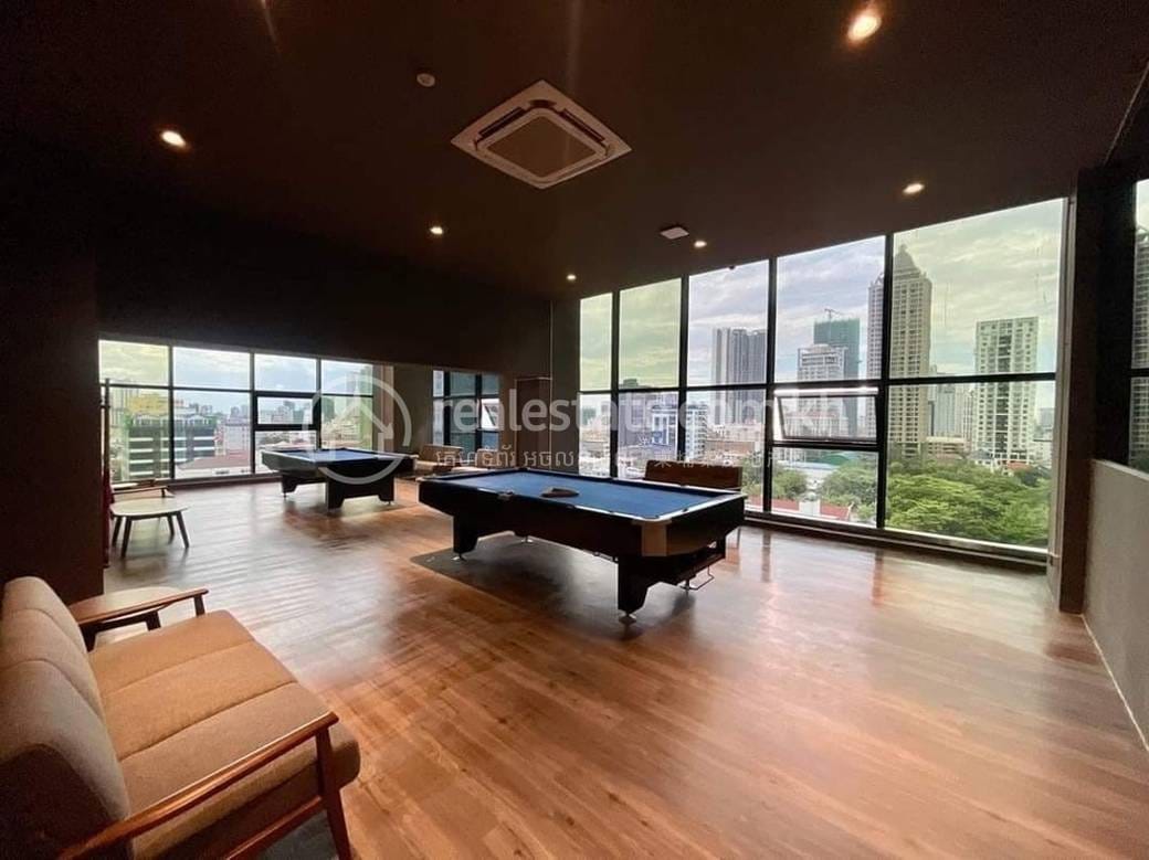 Condo For Sale in BKK 1, Boeng Keng Kang, Phnom Penh