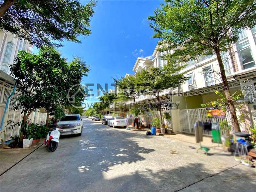 Phnom Penh Thmey Vila Na prodej in Phnom Penh Thmey