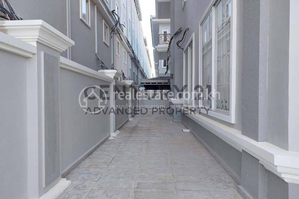 Tuol Sangkae 2别墅出售，位于Tuol Sangkae 2