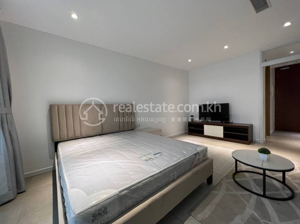 Condo For Rent in Tonle Bassac, Chamkarmon, Phnom Penh
