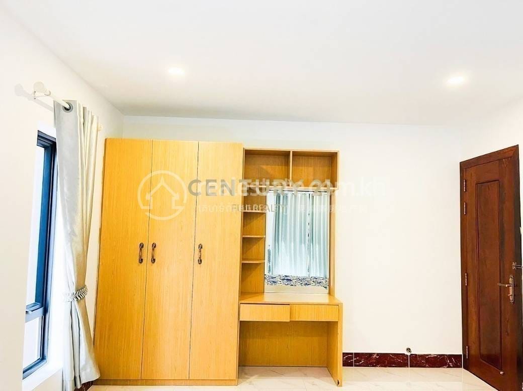 Toul Tum Poung 1 Apartment For Rent in Toul Tum Poung 1