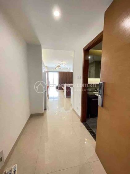$400 Condo