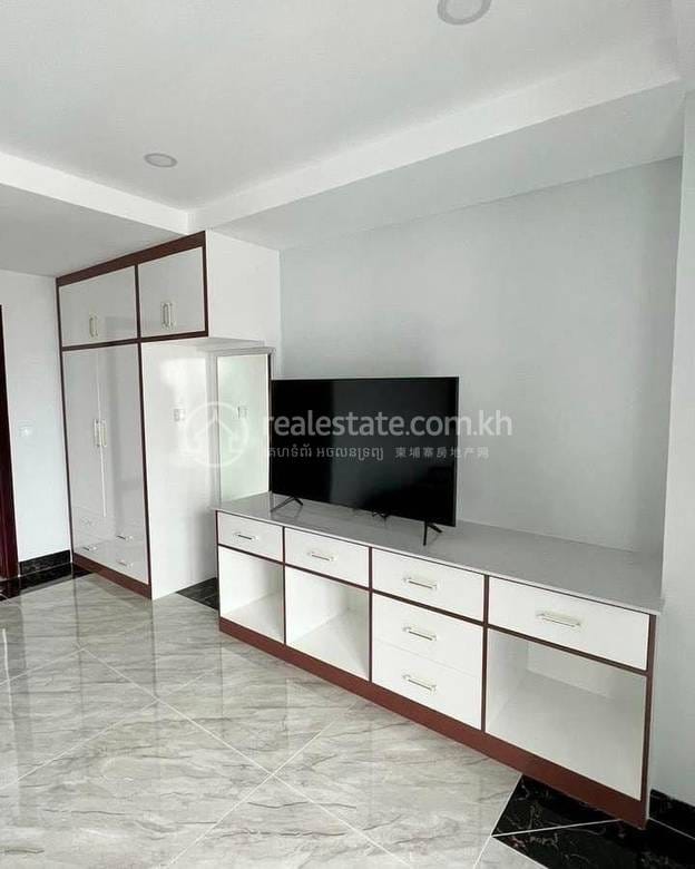 Apartment For Rent in BKK 1, Boeng Keng Kang, Phnom Penh