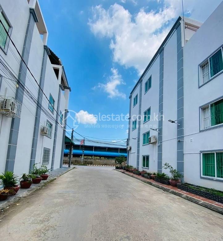 Flat House Na sprzedaż w Sen Sok $190,000