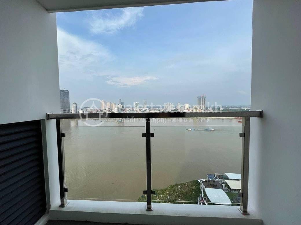Furnished Condo For Rent
