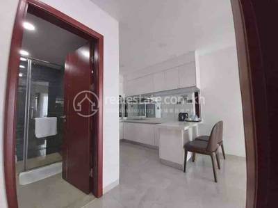 Apartment For Rent in Tonle Bassac, Chamkarmon, Phnom Penh
