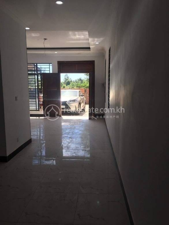 Sla Kram Flat For Sale in Sla Kram