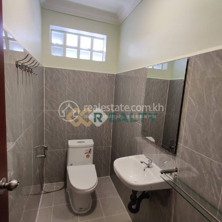 Chamkarmon Apartmán K pronájmu in Toul Tum Poung 2 Chamkarmon $250