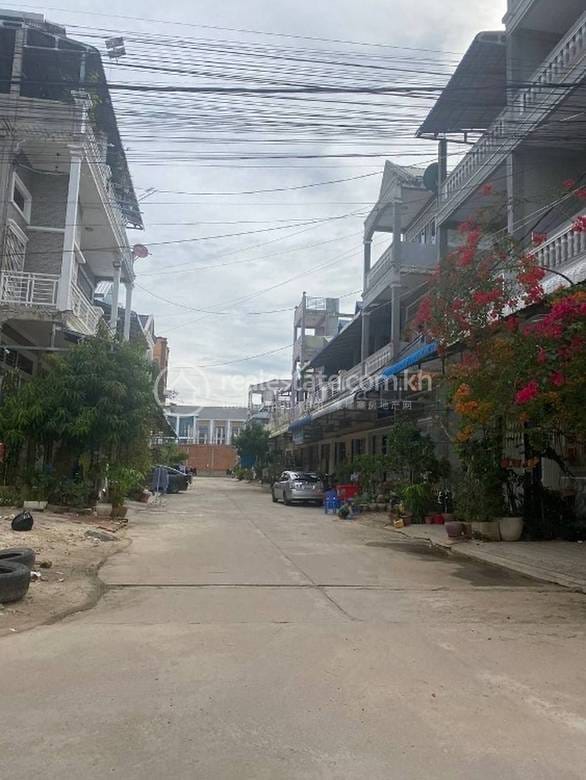 $105,000 Flat House
