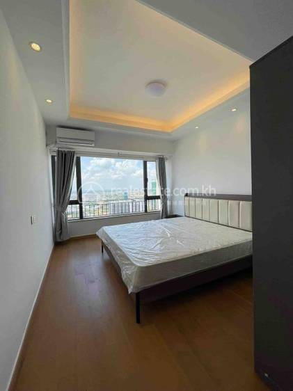 $1,000 Flat